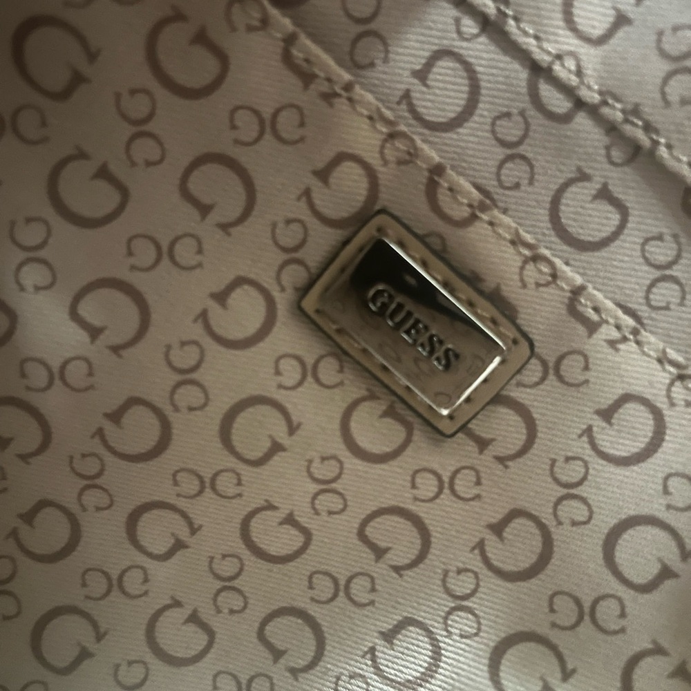 BLACK GUESS BAG 🖤 - Picture 3 of 12